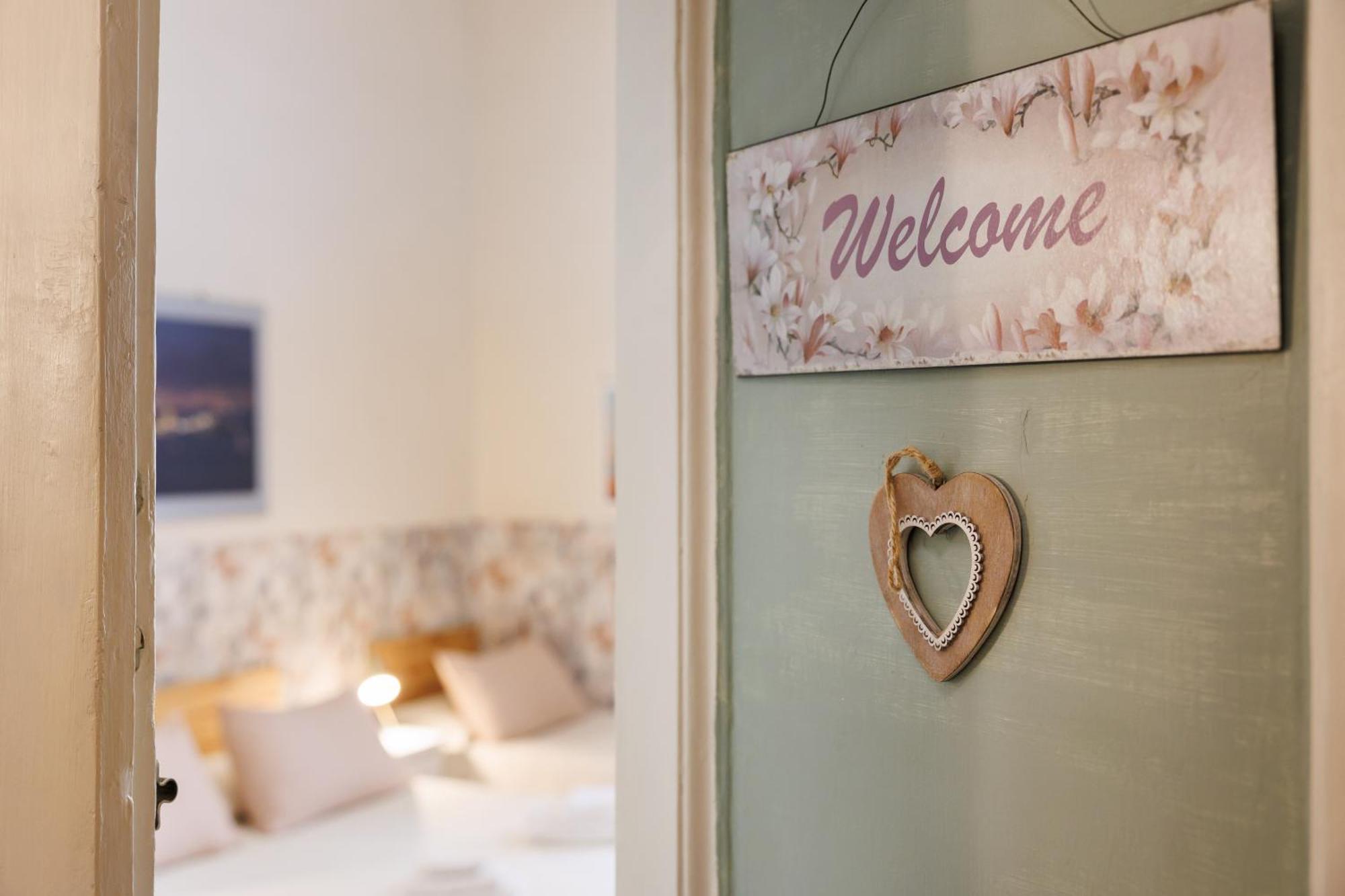 B&B Bella 'Mbriana Simona Naples Exterior photo