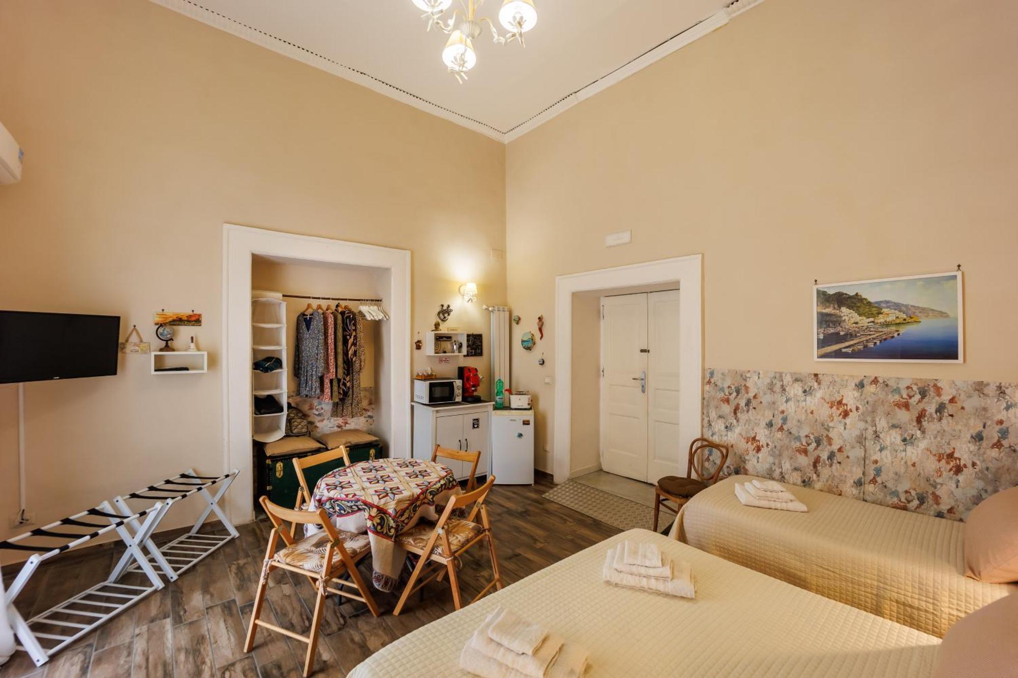 B&B Bella 'Mbriana Simona Naples Exterior photo